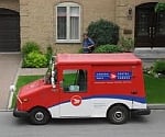 Canada Post Truck